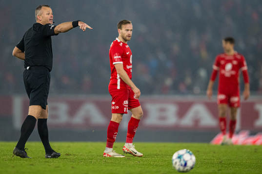 Svein Oddvar Moen, referee