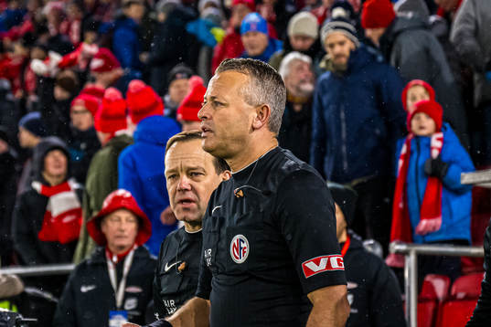 Svein Oddvar Moen, referee