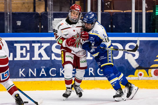Modos Ebba Berglund och Leksands Ella Albinsson