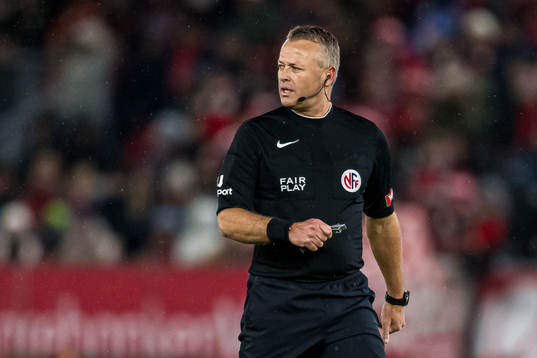 Svein Oddvar Moen, referee