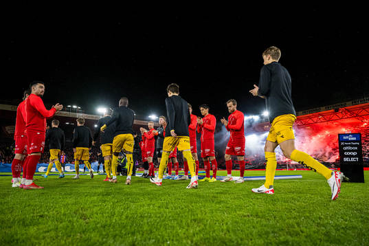 Niklas Castro and Bård Finne of Brann