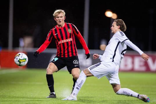 Brommapojkarnas Alexander Jensen och Utsiktens Wilhelm