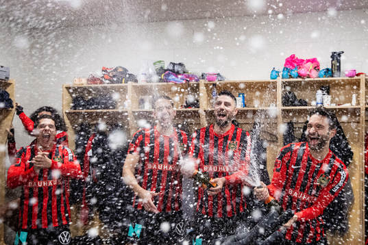 Brommapojkarnas Kevin Ackermann, Nikola Vasic , Rebin
