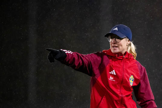Assistant coach Victoria Sandell of Sweden