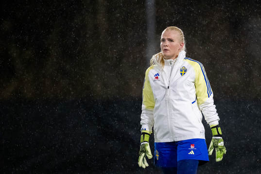 Goalkeeper Emma Holmgren