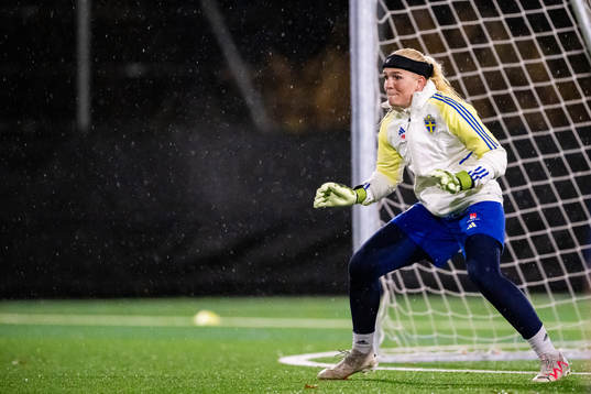 Goalkeeper Emma Holmgren