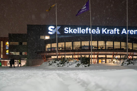 Snöstorm före ishockeymatchen i SHL mellan Skellefteå