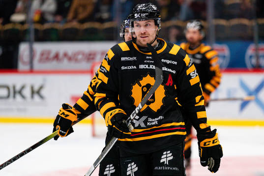 Skellefteås Pär Lindholm jublar