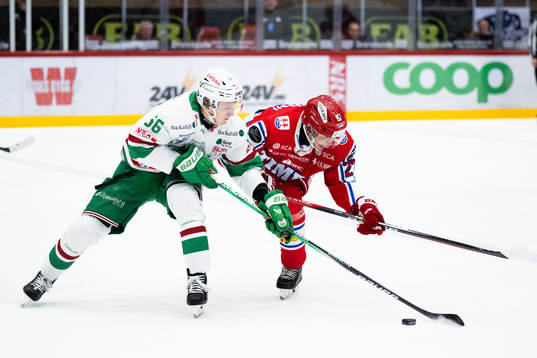 Rögles Adam Engström och Timrås Oliver Johansson