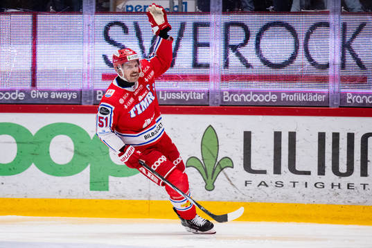 Timrås Anton Lander jublar