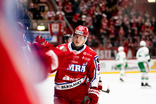 Timrås Axel Rindell jublar