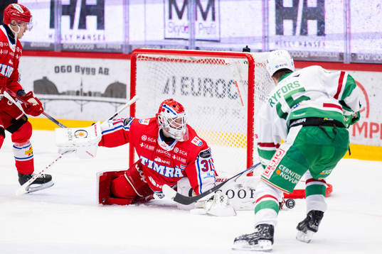 Timrås målvakt Tim Juel