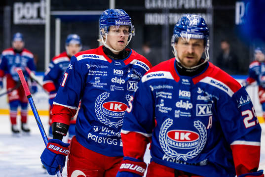 Oskarshamns Hampus Karlsson och Johannes Salmonsson deppar