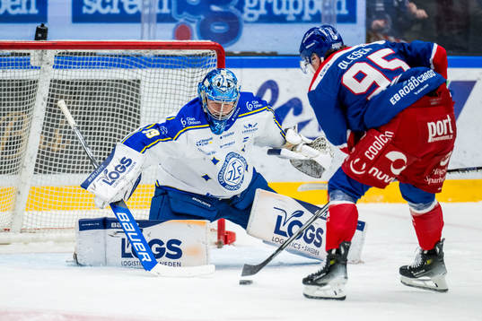Leksands IFs målvakt Filip Larsson och IK Oskarshamns Nick
