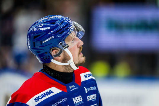 IK Oskarshamns Patrik Karlkvist deppar