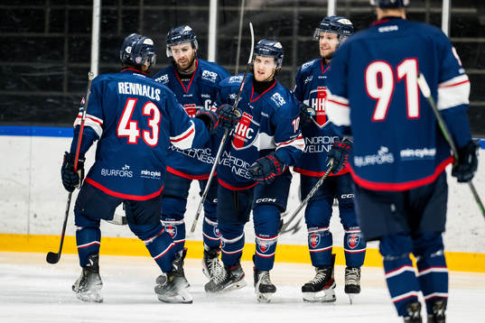 Helsingborgs Alexander Bengtsson jublar