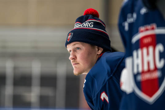 Helsingborgs målvakt Carl Olovsson