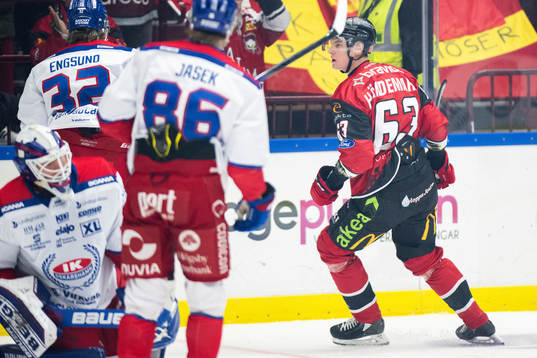 Malmö Redhawks Fredrik Händemark jublar