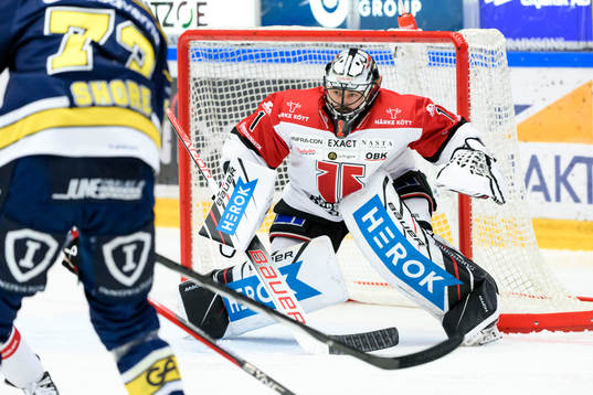 Örebros målvakt Jhonas Enroth