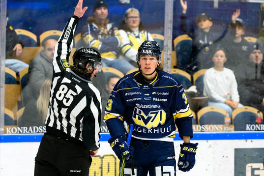 HV71s Måns Lindbäck