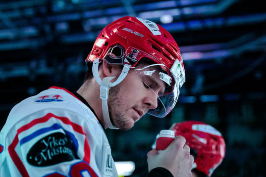 Timrås Filip Hållander