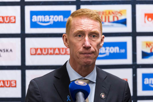 Växjös tränare Jörgen Jönsson på presskonferensen