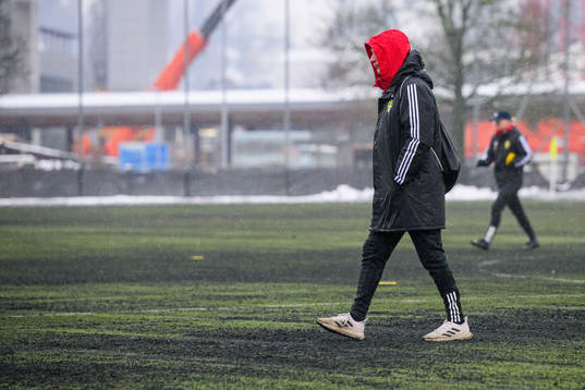 Head coach Peter Gerhardsson