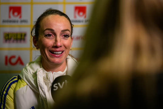 Kosovare Asllani is interviewed by the media
