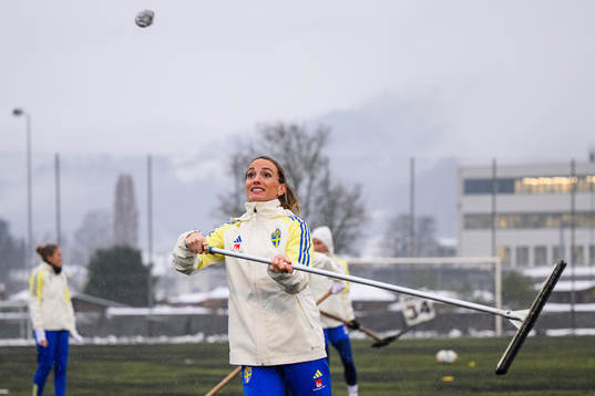 Kosovare Asllani