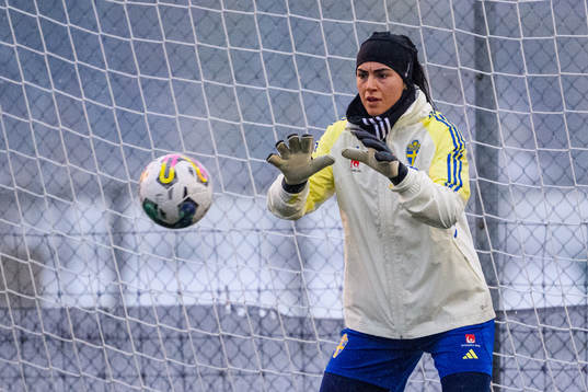 Goalkeeper Zecira Musovic