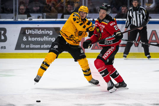 Skellefteås Linus Lindström och Luleås Juhani Tyrväinen