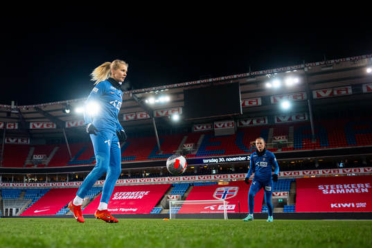 Ada Hegerberg and Caroline Graham Hansen of the Norwegian