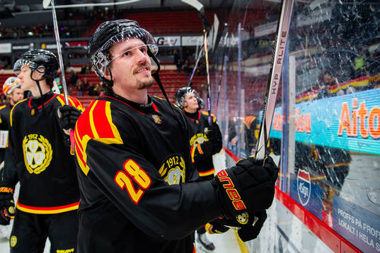 Brynäs Johannes Kinnvall jublar