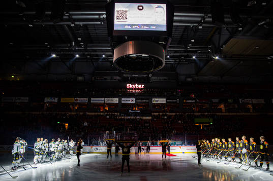 Östersunds och Brynäs spelare uppradade på varsin