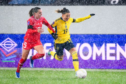 Noelle Maritz of Switzerland and Johanna Rytting Kaneryd of