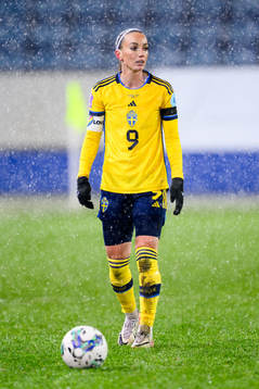 Kosovare Asllani of Sweden