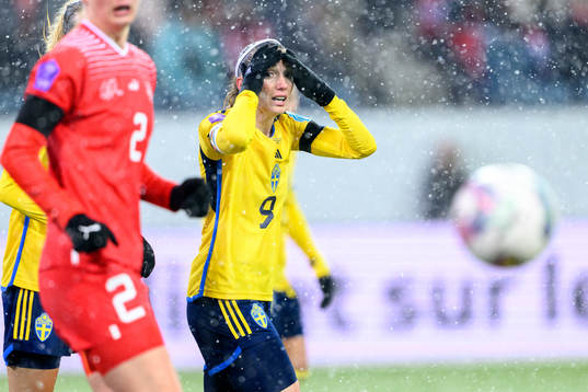 Kosovare Asllani of Sweden looks dejected