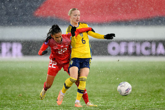 Meriame Terchoun of Switzerland and Anna Sandberg of Sweden