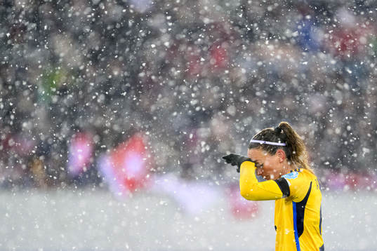 Kosovare Asllani of Sweden looks dejected