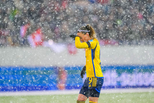 Kosovare Asllani of Sweden looks dejected