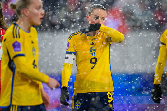 Kosovare Asllani of Sweden looks dejected
