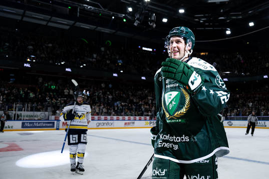 Färjestads Per Åslund jublar
