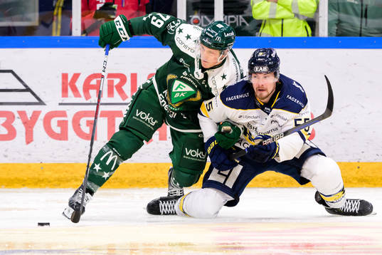 Färjestads Patrik Lundh och HV71s Mikael Seppälä