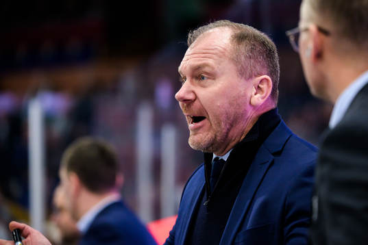 HV71s tränare Johan Lindbom