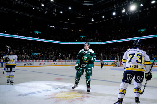 Färjestads Per Åslund jublar