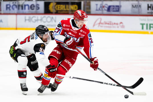 Malmö Redhawks Carl Persson och Timrås Oliver Johansson