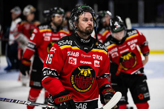 Luleås Niklas Olausson deppar