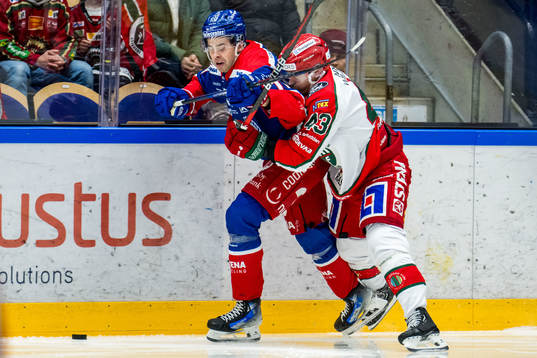 Oskarshamns Viktor Lodin och Frölundas Tom Nilsson
