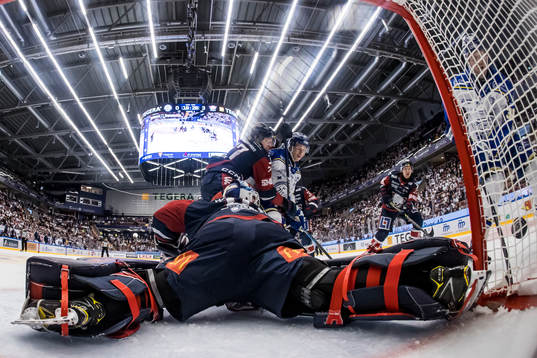 Leksands Lukas Vejdemo och Linköpings William Worge Kreü