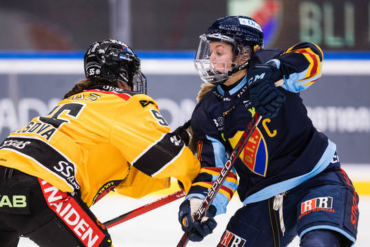 Luleås Daniela Pejsova och Djurgårdens Brette Pettet